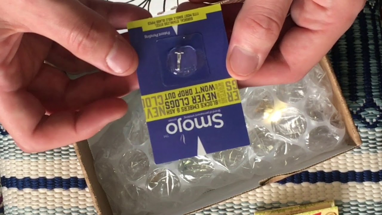 Unboxing August Daily High Club Smoking Supplies Pack