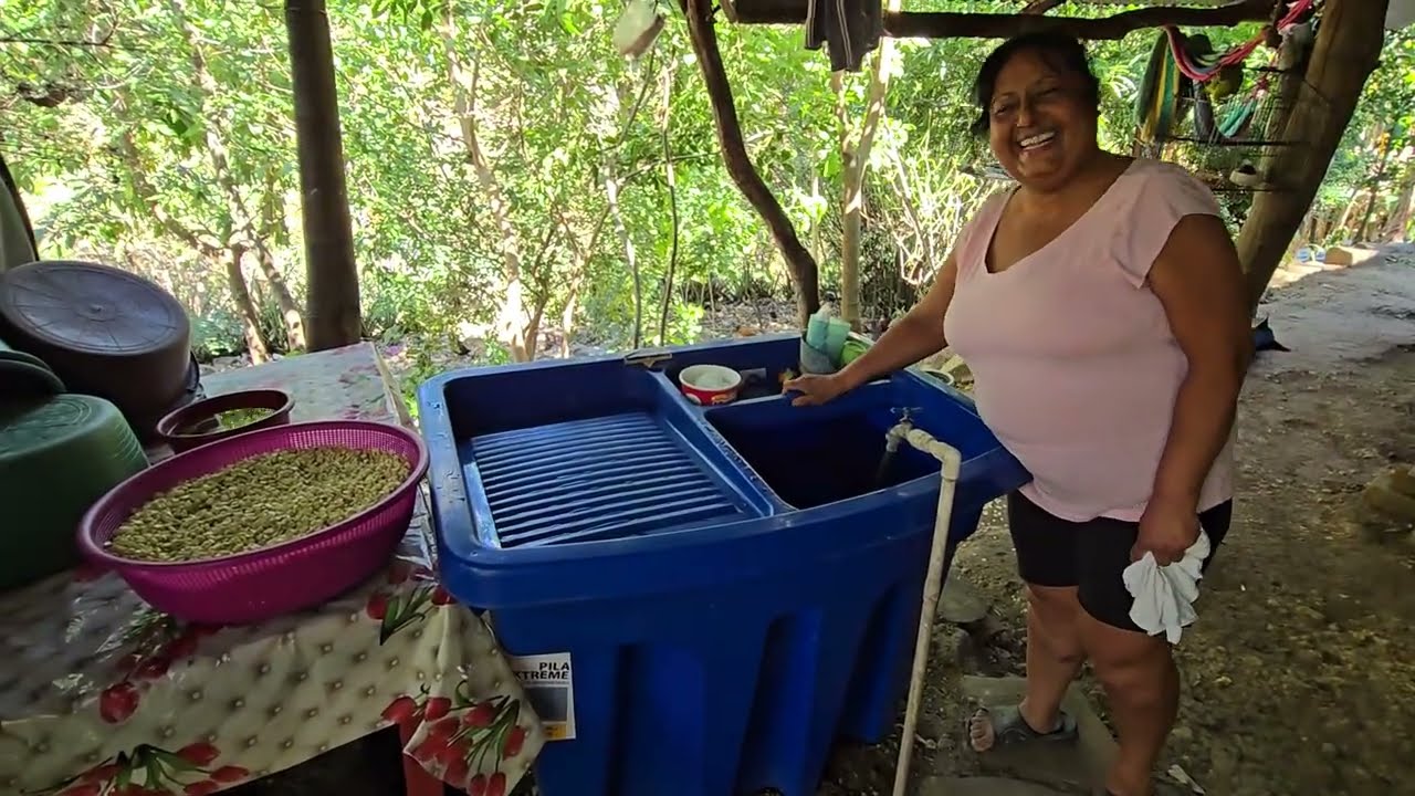 Apesar de sus enfermedades doña Maria le sonrie a la vida