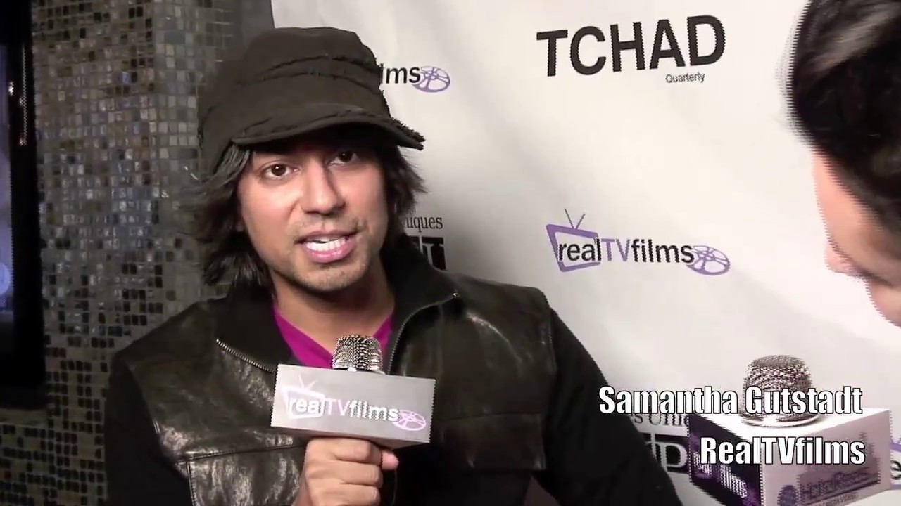 Vic Sahay , Chuck
