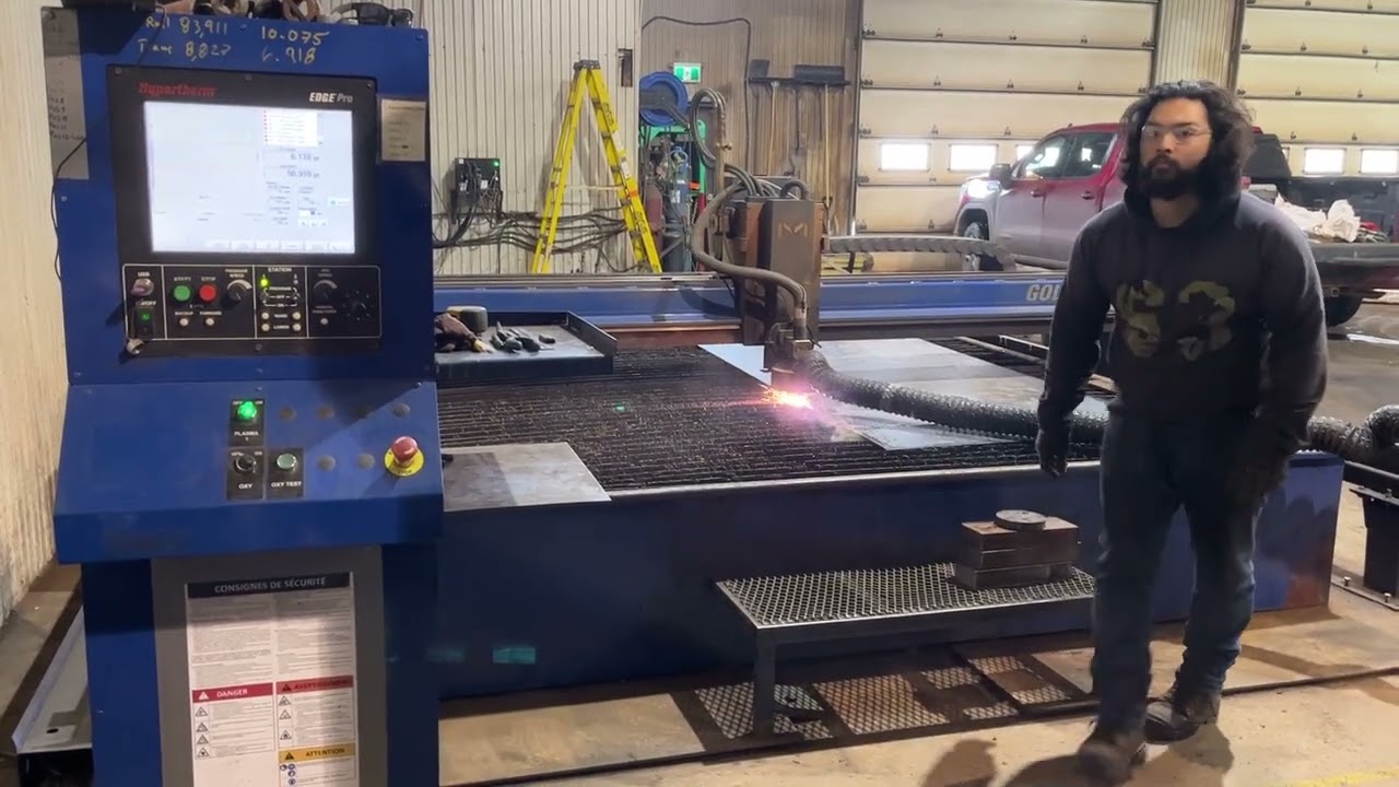 2016 MACHITECH GOLD CUT CNC Plasma Cutting Table, 400AMP with HYPERTHERM EDGE PRO CNC control