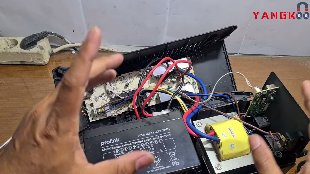 Service UPS Prolink PRO1201SFCU / PRO1501SFCU bunyi sebentar lalu mati