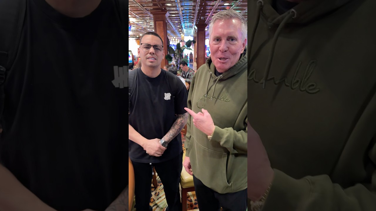 $2,000 Bet Against The Streak #casino #gambling #baccarat ​⁠@Bluffinbob