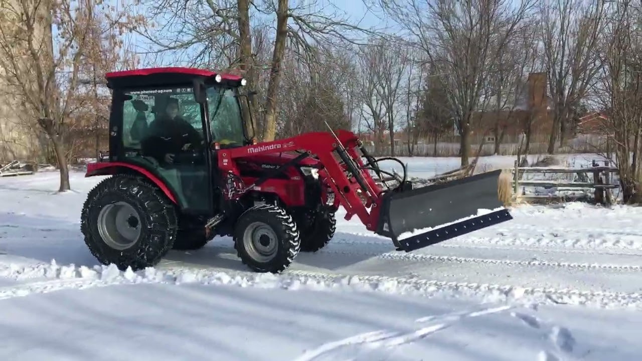 First time using the new snow plow on the Mahindra 2638
