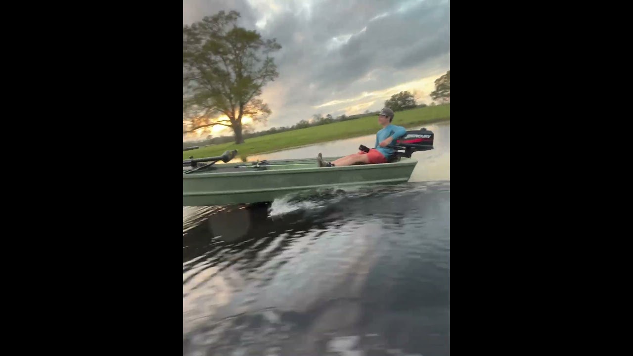 Jon boat in there #bobmarley # fishing#bassfishing #jonboat