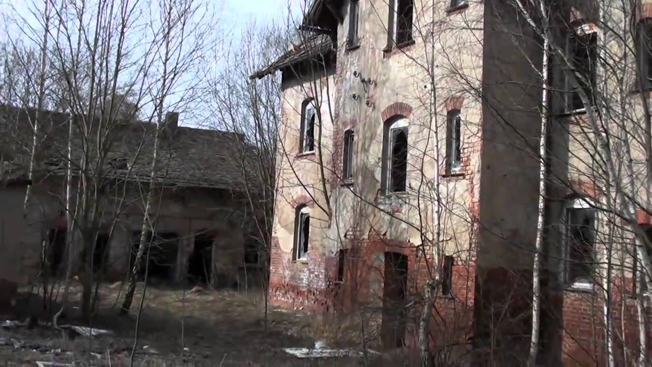 Urbex Brikettfabrik mit Arbeitersiedlung