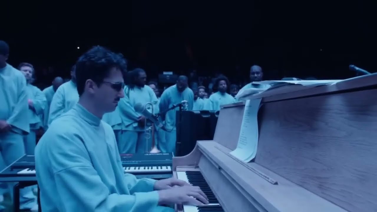 Francis and the Lights & Sunday Service Choir - Take Me to the Light