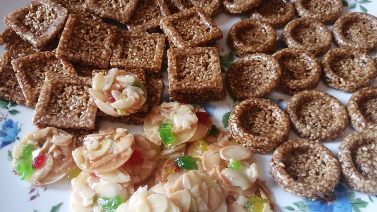 La meilleure recette de Nougatine d'amande et sesame/Cuisine Marocaine