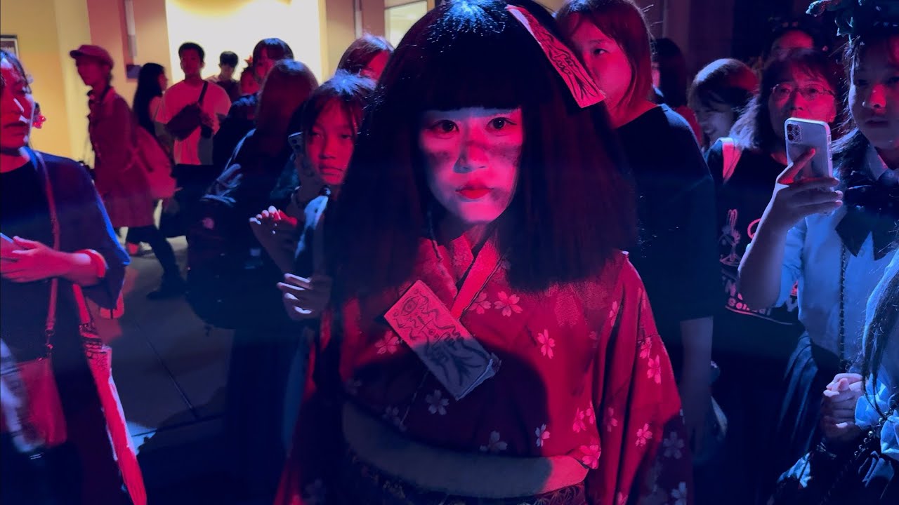 【USJホラーナイト2025】呪いの日本人形　ゾンビ・デ・ダンスKing Gnu「SO BAD」ポゼッスド・プレイシングス　2025/9（4K HDR 60fps）