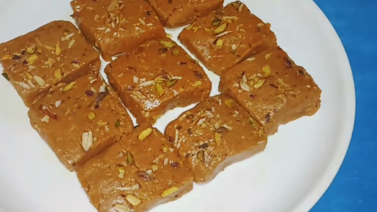 #besan ki danedar barfi#2 मिनट में बेसन से बने बहुत ही स्वादिष्ट मिठाई 😋