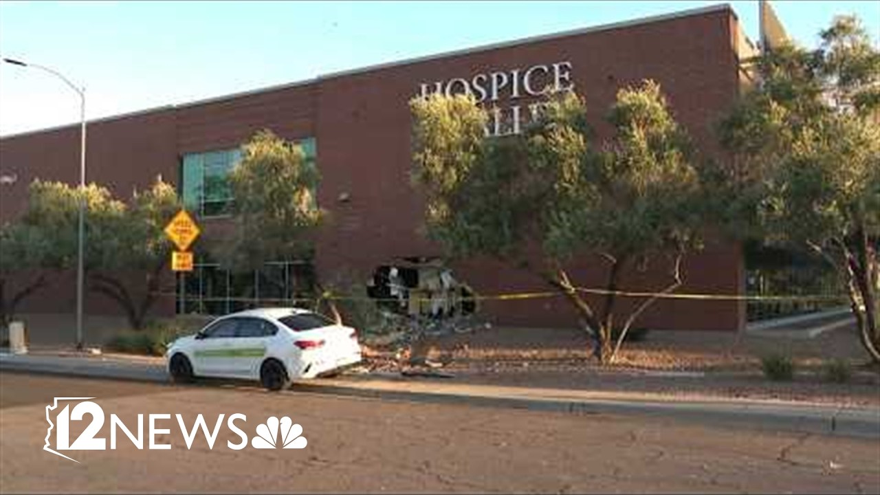 Impaired driver allegedly crashes into hospice facility in central Phoenix