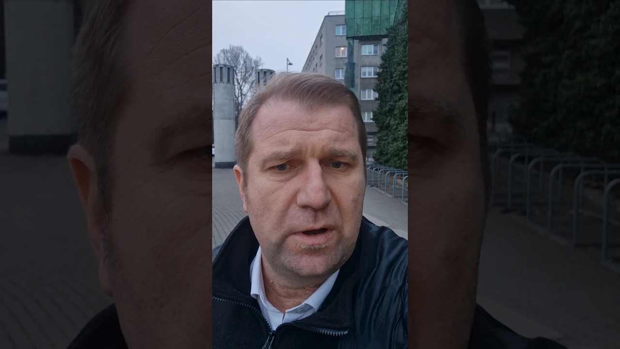 Wali się świat III RP- Hiszpania i Korea dogadują się z Iranem, a Warchocki jest Chińczykiem.