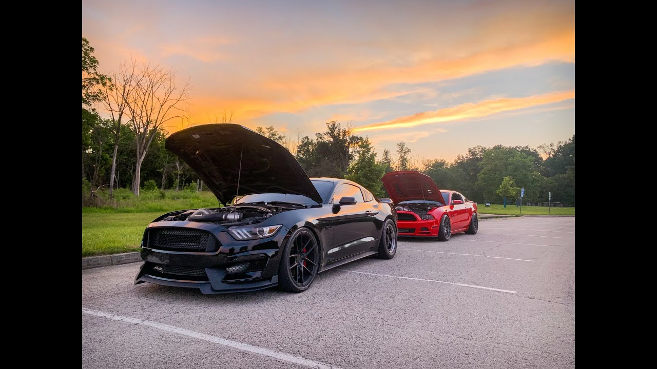 2 BOOSTED MUSTANGS GOING AT IT!!!