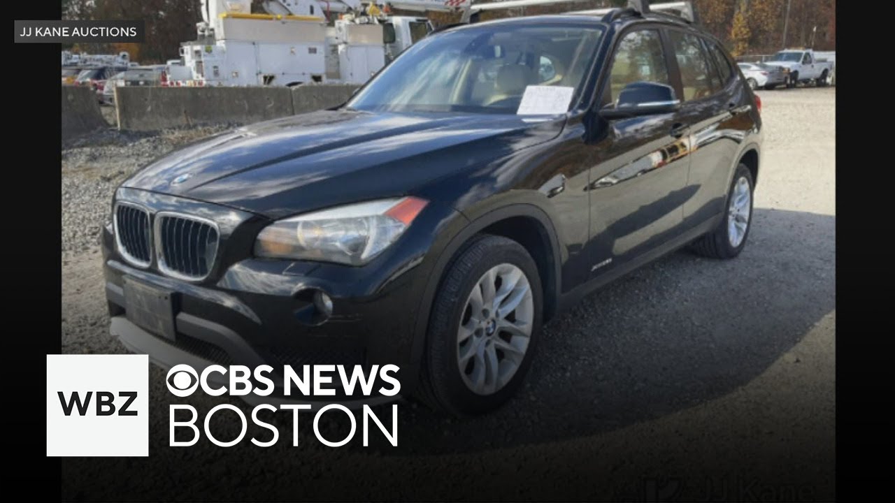 Vehicles abandoned at Logan Airport up for auction