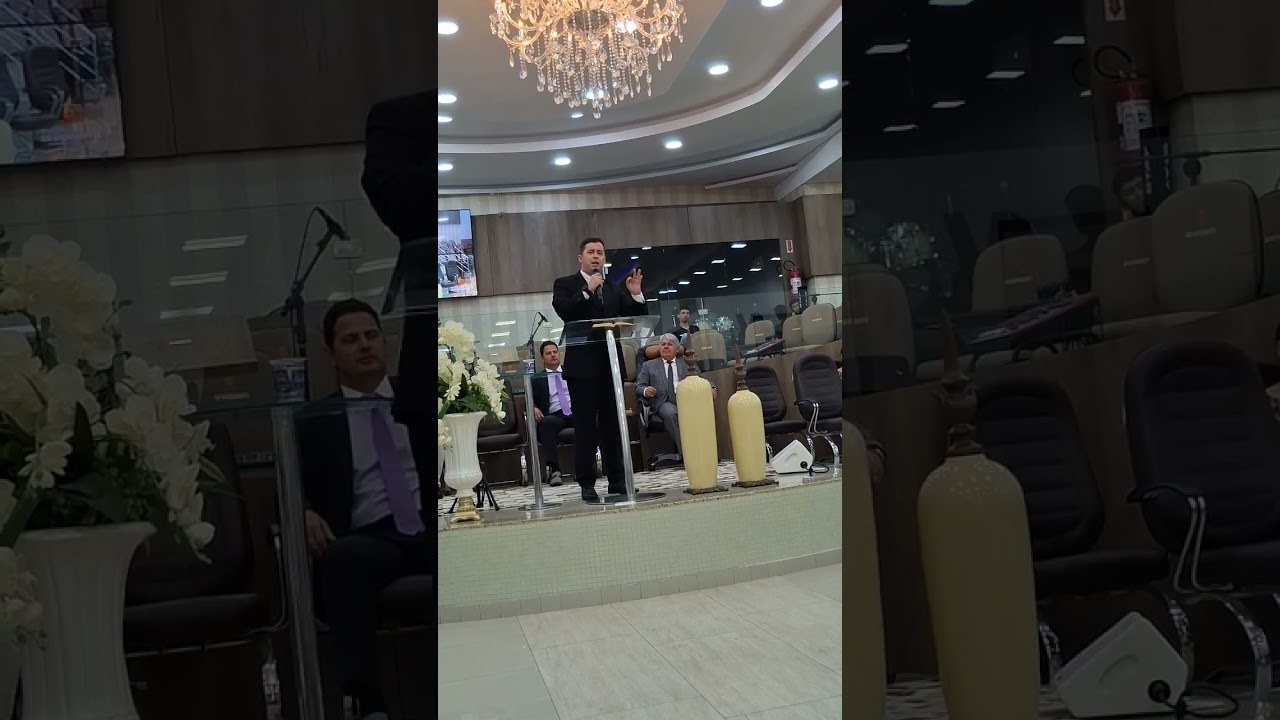 PASTOR LEANDRO OLIVEIRA _ ASSEMBLEIA DE DEUS NAVEGANTES SEDE
