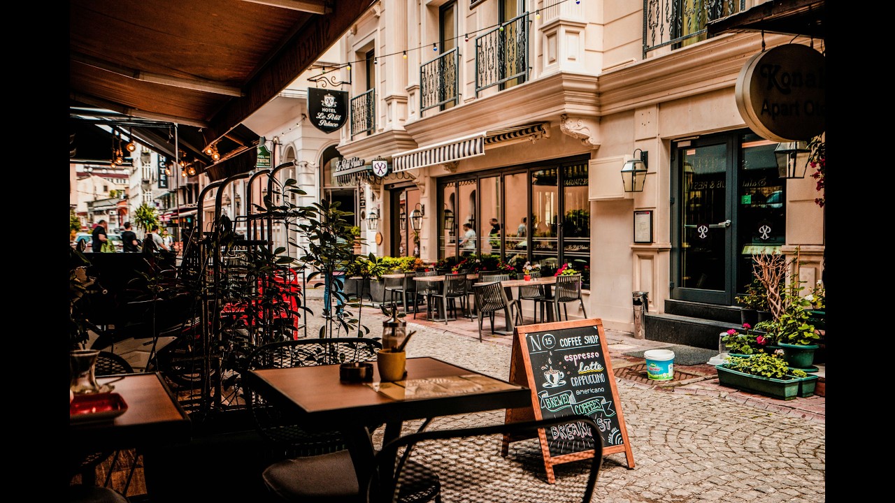Paris Coffee Shop Ambience with relaxing Jazz music for Studying and Relaxation