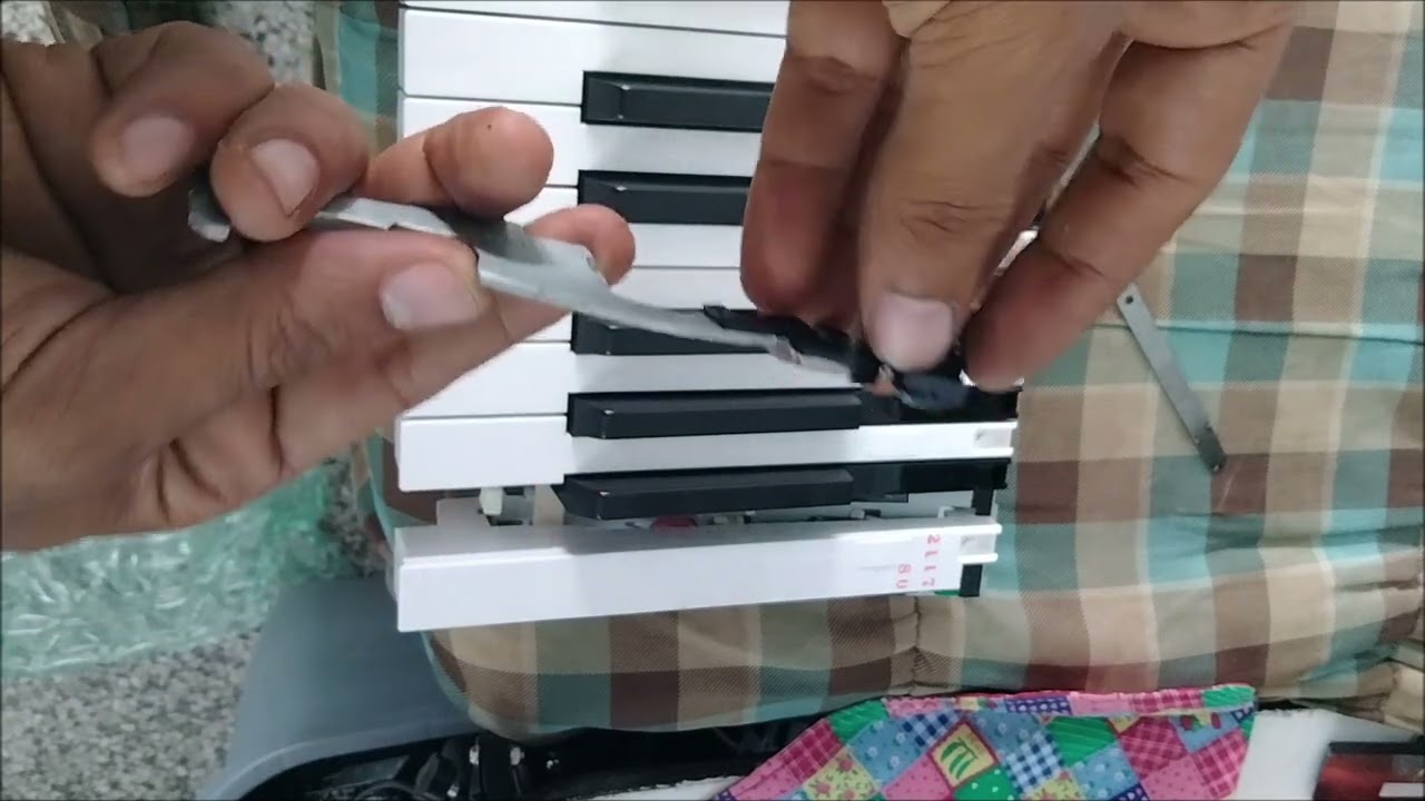 Клавиатура KORG Grandstage GS1-88 с низким звучанием и сломанными клавишами