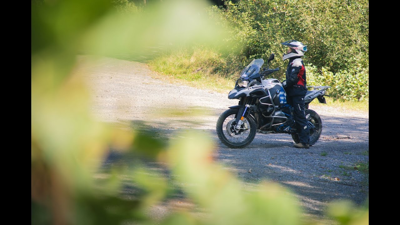 How To Ride Any Size Motorcycle - Tips for short people!