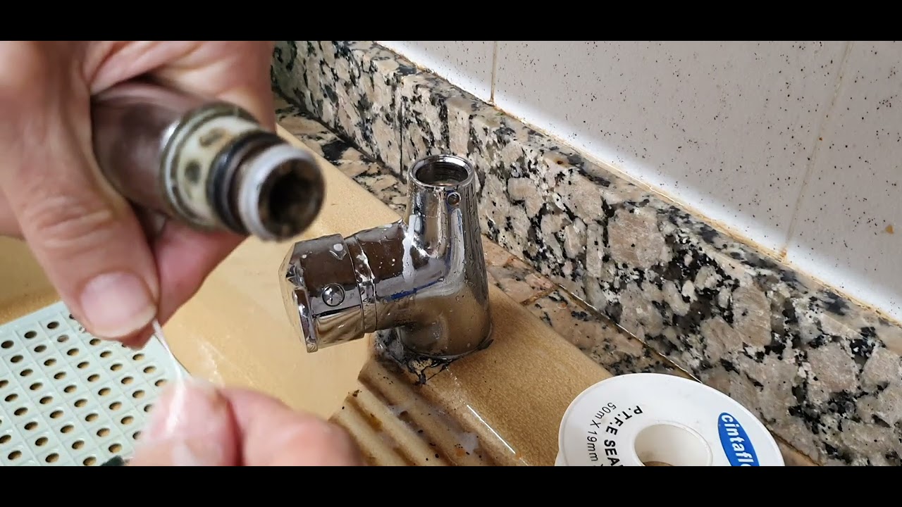 pérdida agua grifo cocina