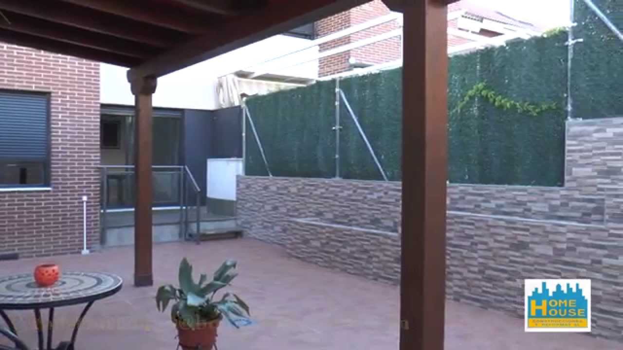 Home House: Parcela en dos alturas (antes y después)
