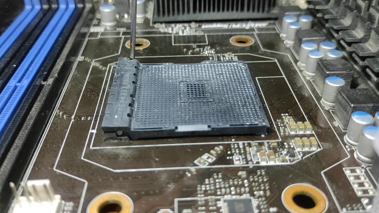How to remove socket head AM3+ AM3b