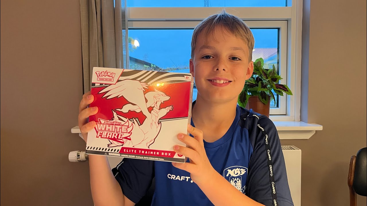 Åbner Pokemon Boks 