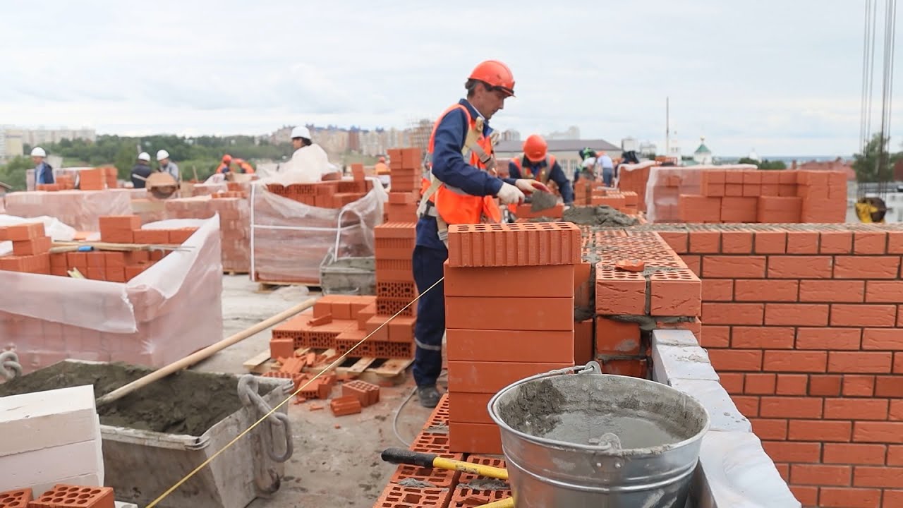 В Чувашии прошел конкурс лучший каменщик Чувашии- 2022