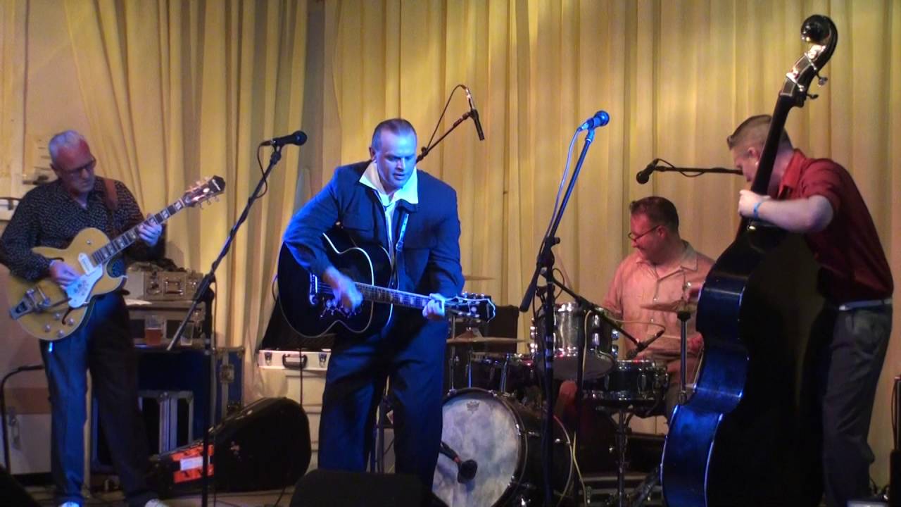 Johnny Flame and the Dragons '' The women l love ''  @  s Viva Chez vegas 8