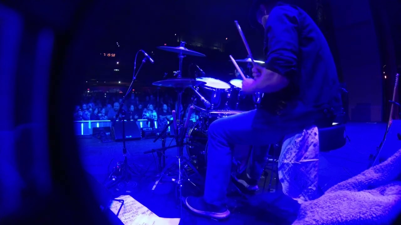 Sunshine of your love (Cream), Creep (Radiohead), Eruption (Van Halen) covers by Rocket Queen LTX