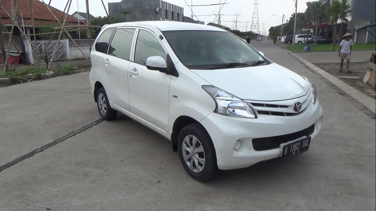 Review Toyota Avanza 1.3 E Tahun 2014