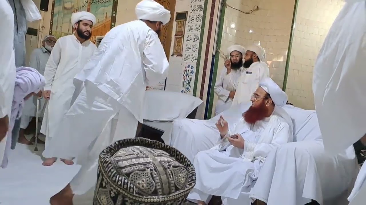 Peer Mian Muhammad Hanfi Saifi|chehlam molana Mufti Muhammad gulzar Ahmed qadri ra|un ko deta hoon