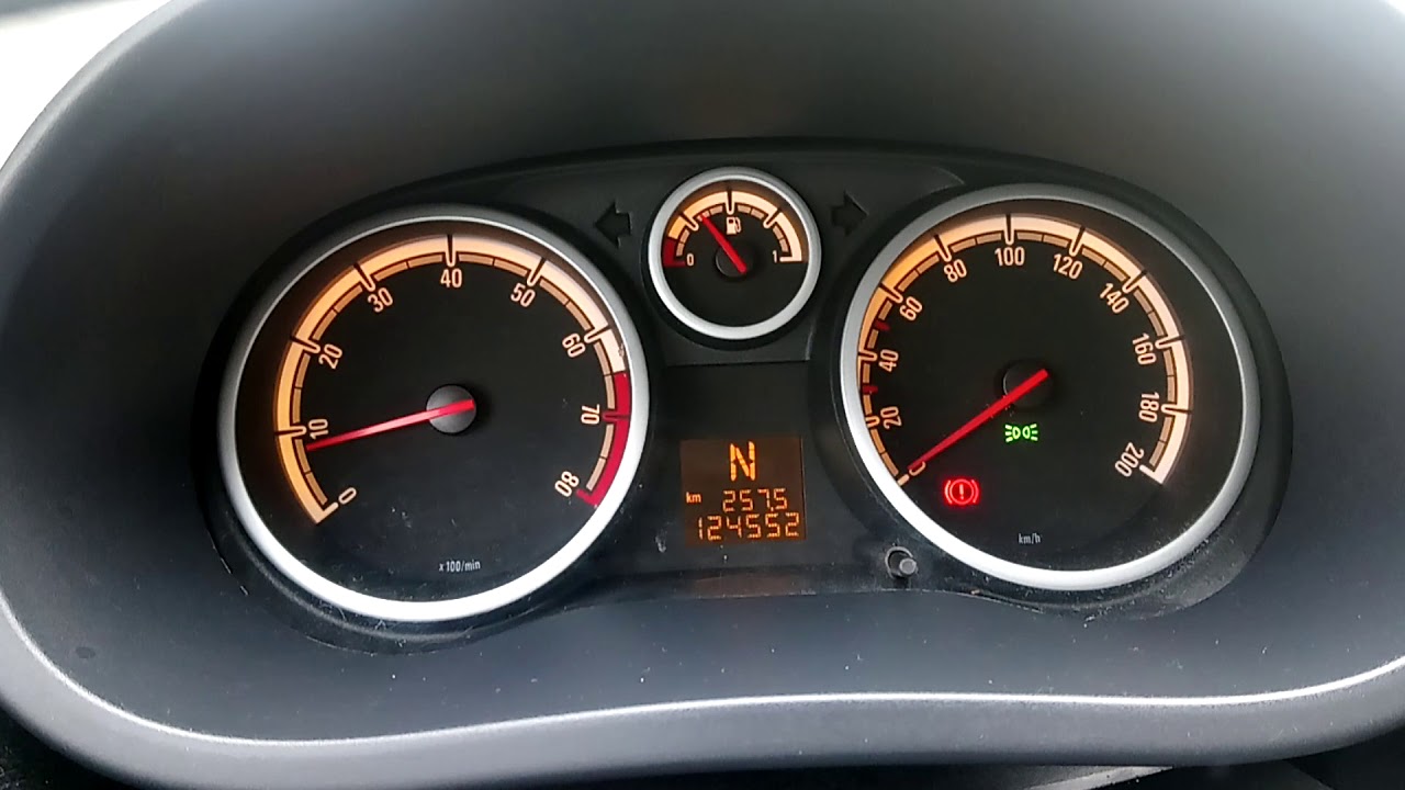 Обзор Opel Korsa D 1.2 робот!