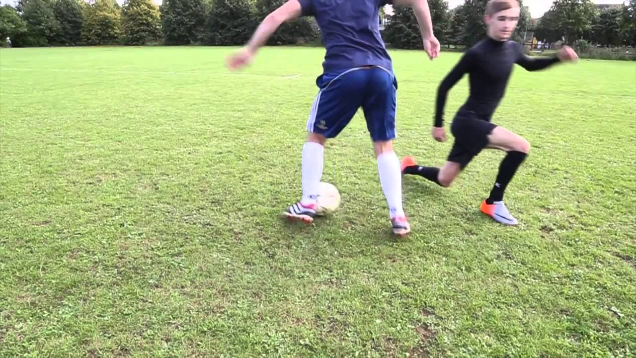 5 Zidane skills   Learn to play Football like Zidane