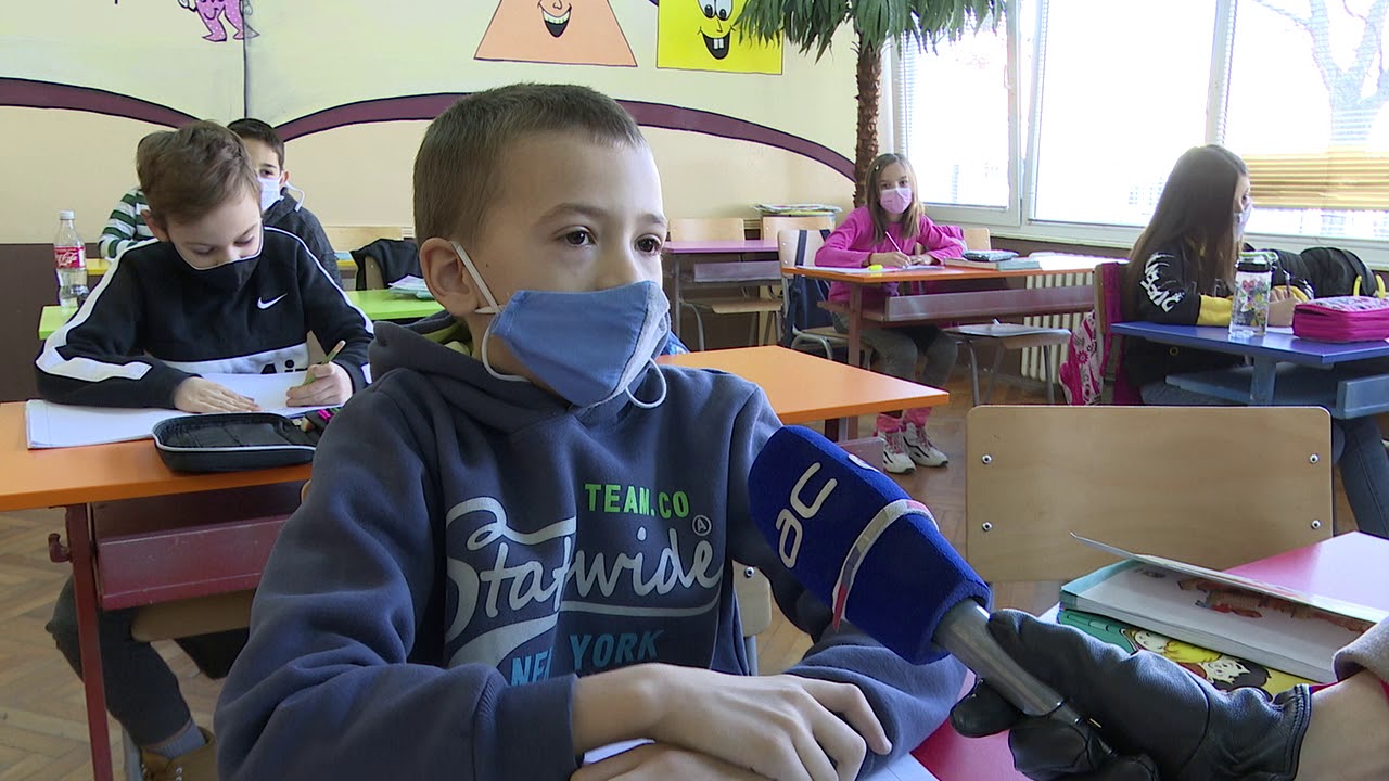 Na licu mesta, RTV AS, poseta OŠ 
