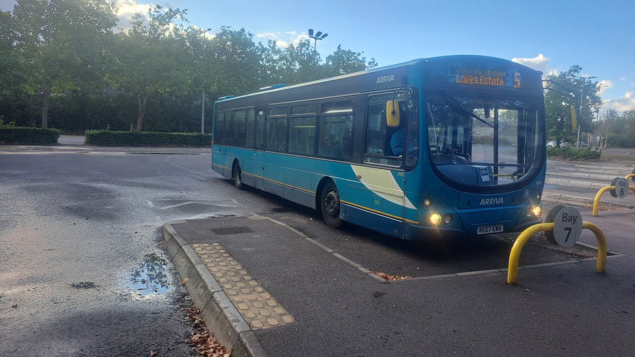 SLOW! | 3930 KE07 EWA Arriva Milton Keynes Volvo B7RLE Wright Eclipse Urban | Route 5: Lakes Estate