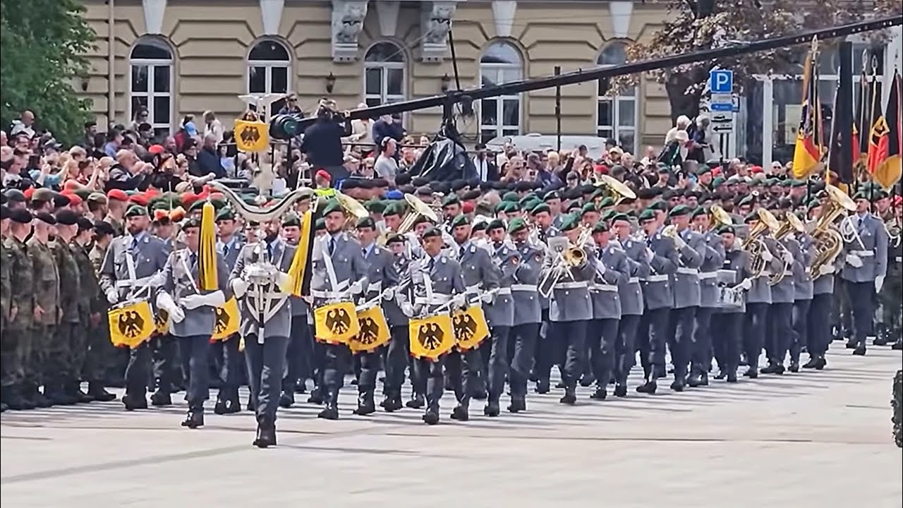 Preußens Gloria in Litauen 2025 - Aufstellung der Panzerbrigade 45 - Stabsmusikkorps/Wachbataillon
