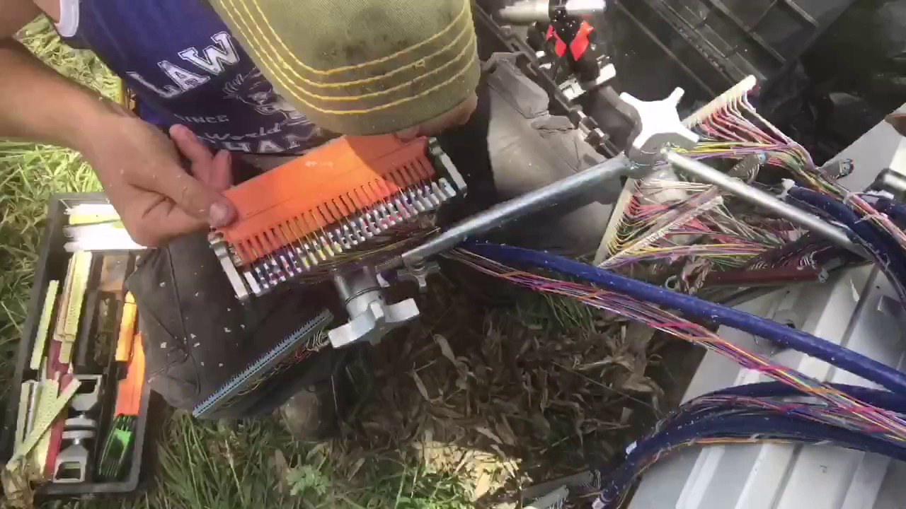 Copper Splicer Work Day