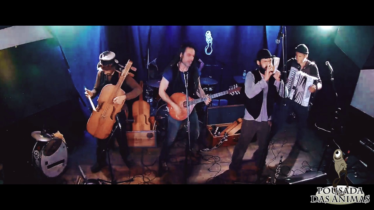 Pan De Capazo - Tira Millas (Live @ A Pousada Das &Aacute;nimas)