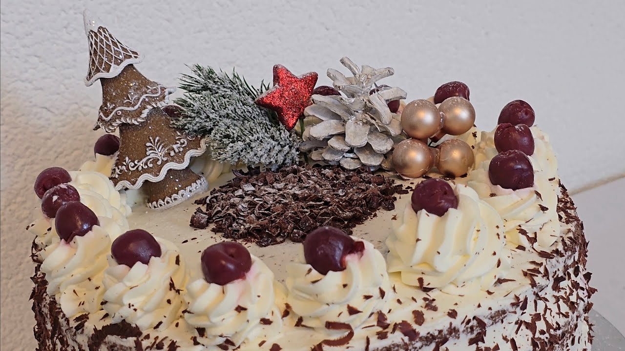 Torta sa visnjama,lagana ,sočna, voćna, osvezavajuca za sve prilike .Schwarzwald torta .