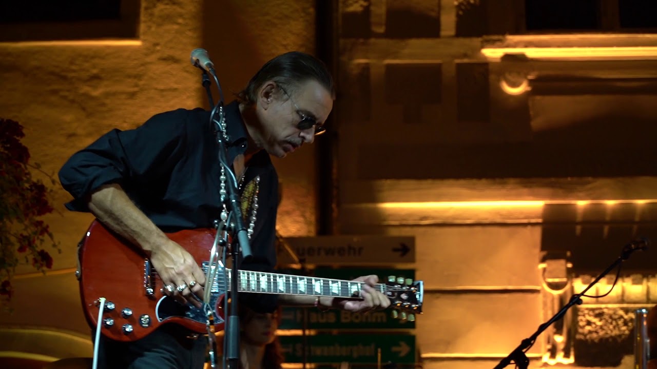 Ernst Molden und Das Frauenorchester covern Bob Dylan - 
