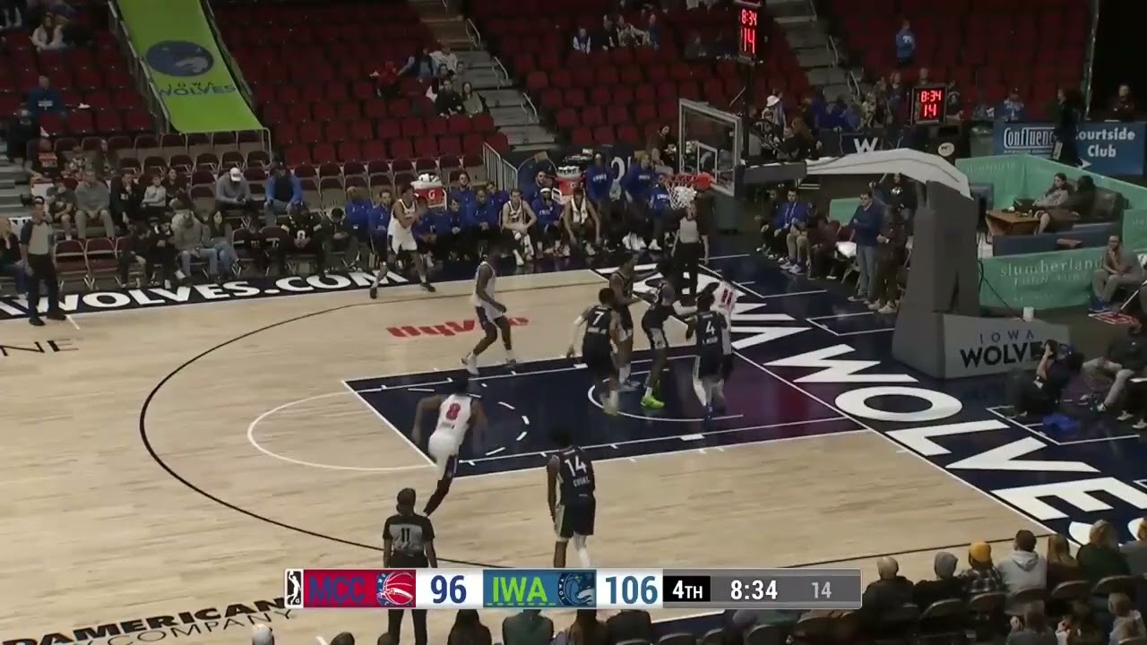 MALCOLM CAZALON VS IOWA 17 PTS       11.20.23