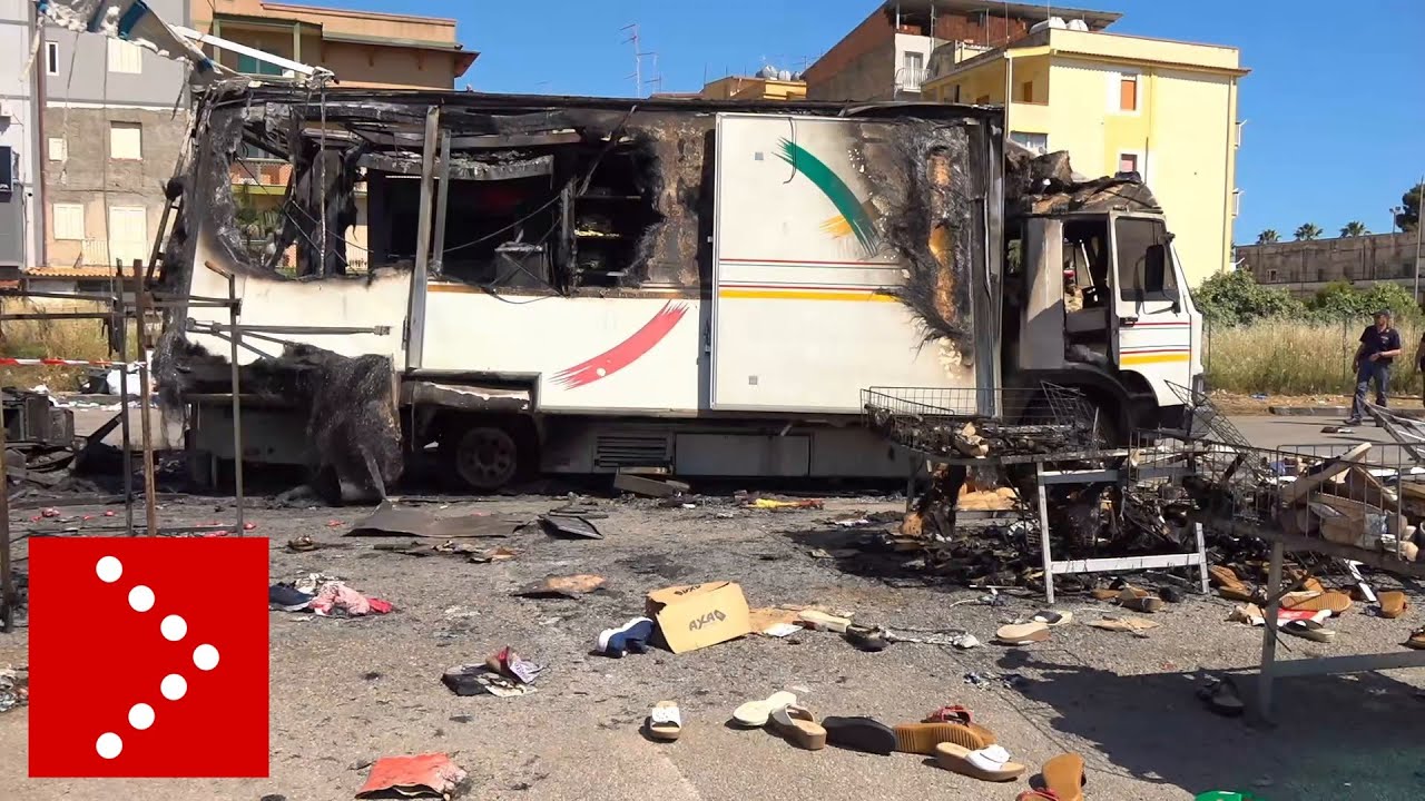 Esplosione a Gela, salta in aria bombola del gas al mercato: molti feriti, alcuni gravi