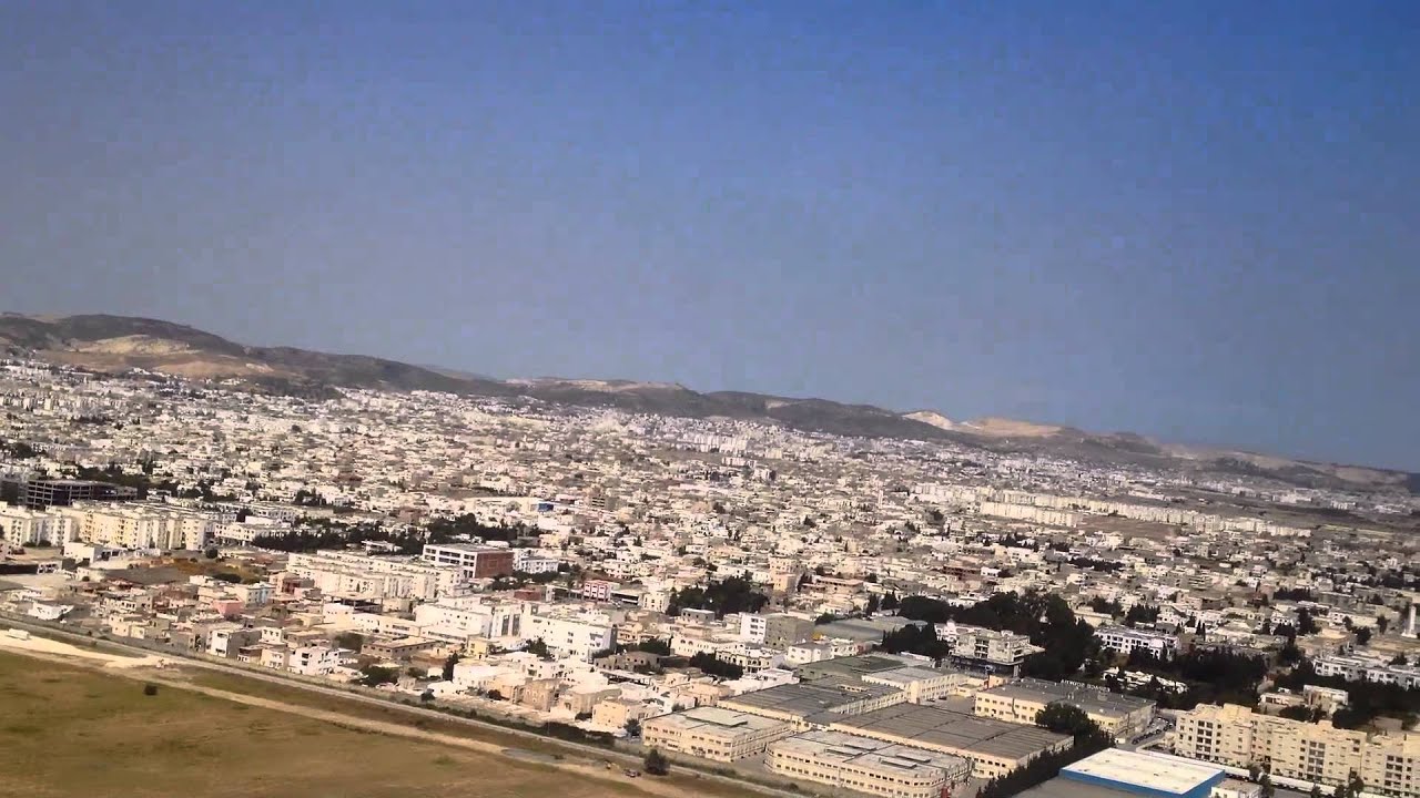2014 Takeoff at Tunis-Carthage International Airport
