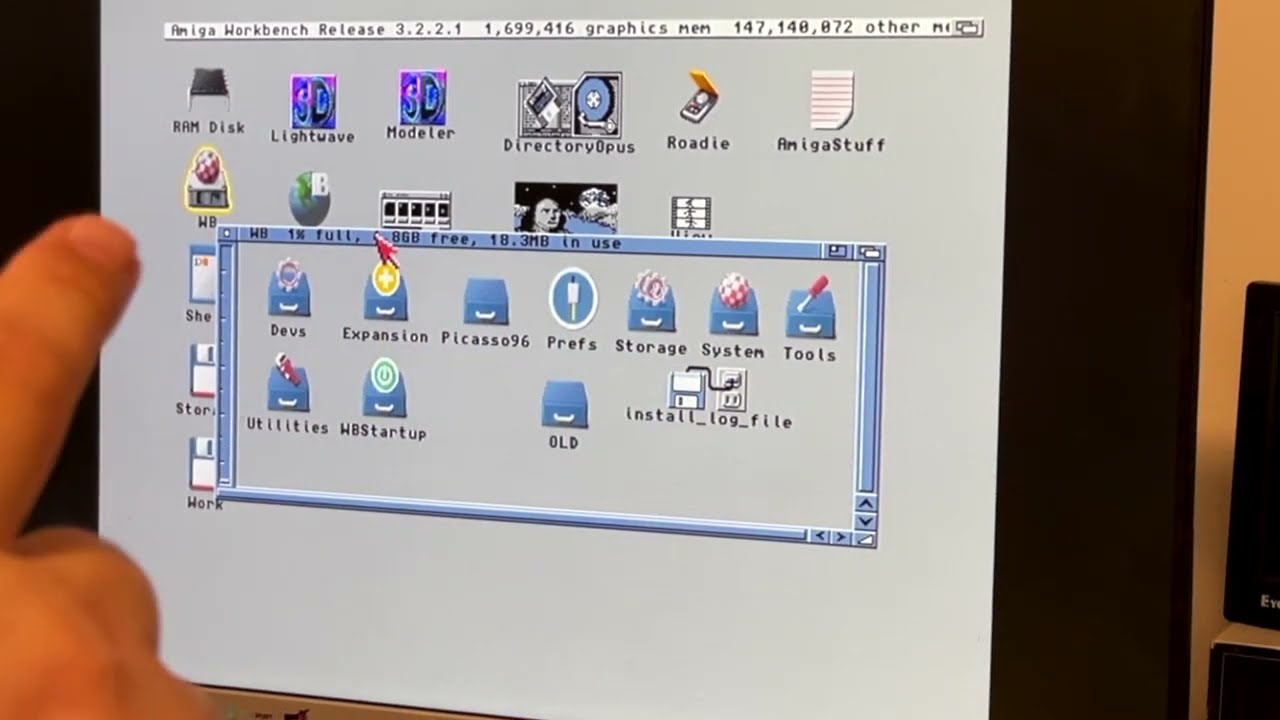 Amiga 4000 ROM and Workbench Updates!