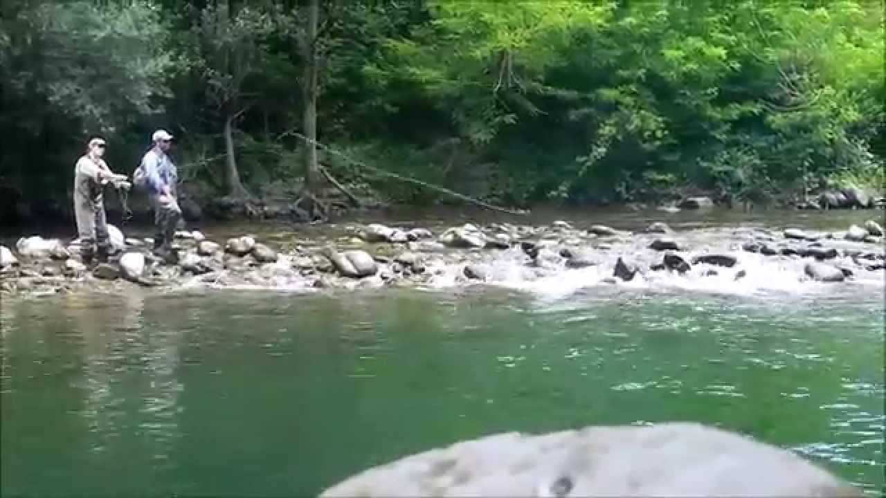 Fly fishing in Italy (Tuscany) a part of traveling using www.flyfishinglastminute.com