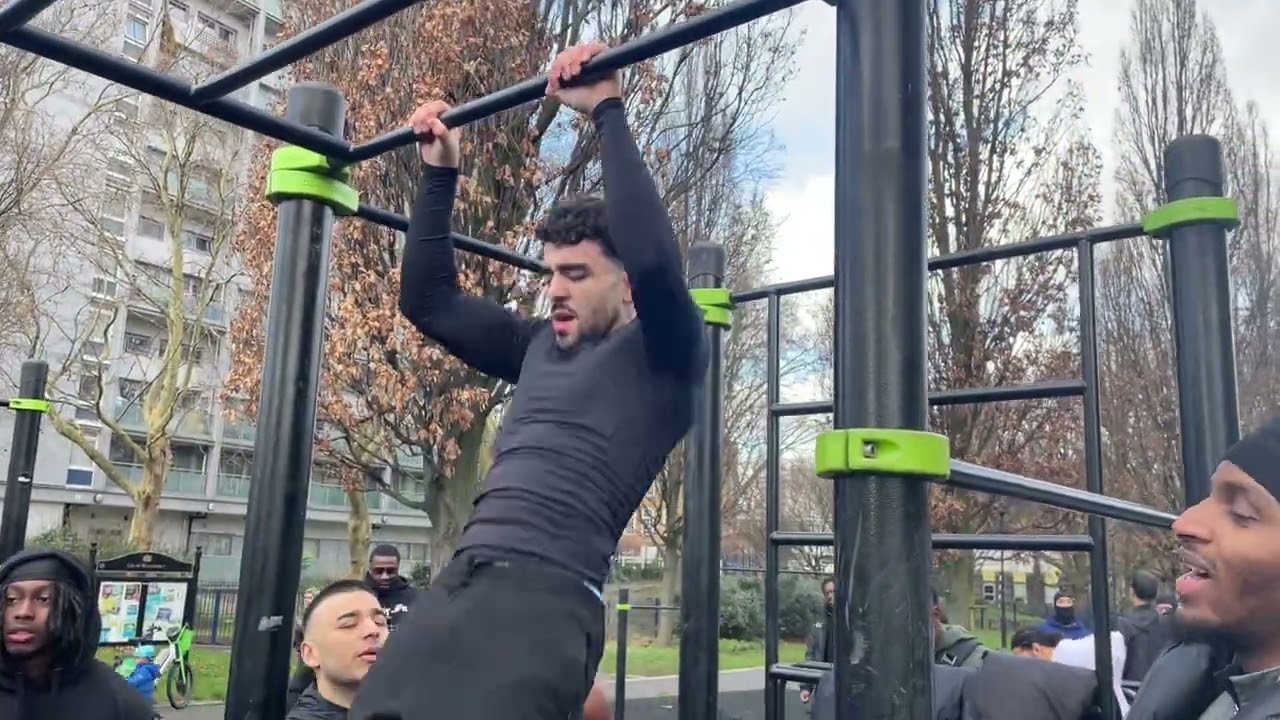 ByTheBars 1vs1 Calisthenics Battle Kaizen vs mohanad 