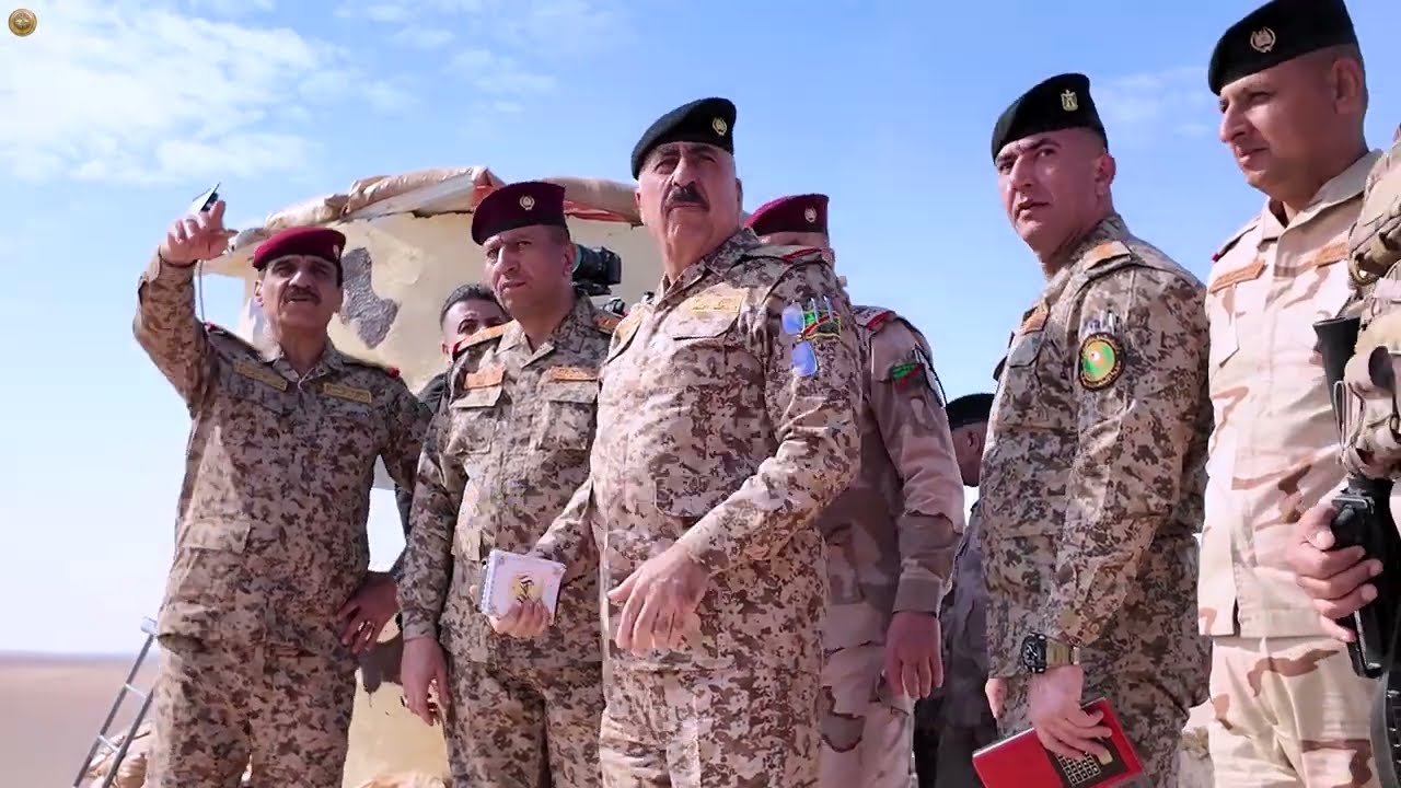 رئيس أركان الجيش يزور قيادة فرقة المشاة السابعة ويستطلع الشريط الحدود وصولاً الى منفذ القائم