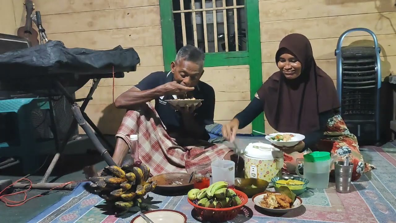 la iyo ora kerjo mangane kok enak enak duwet ko endi