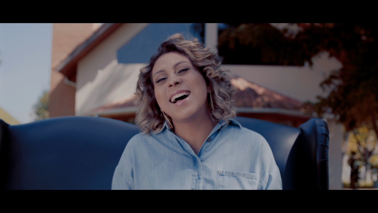 Juliana de Paula - Lugar de Deus (Clipe Oficial)