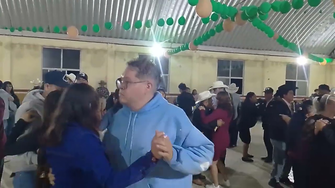 13 de agosto 2025 baile en pueblo viejo 