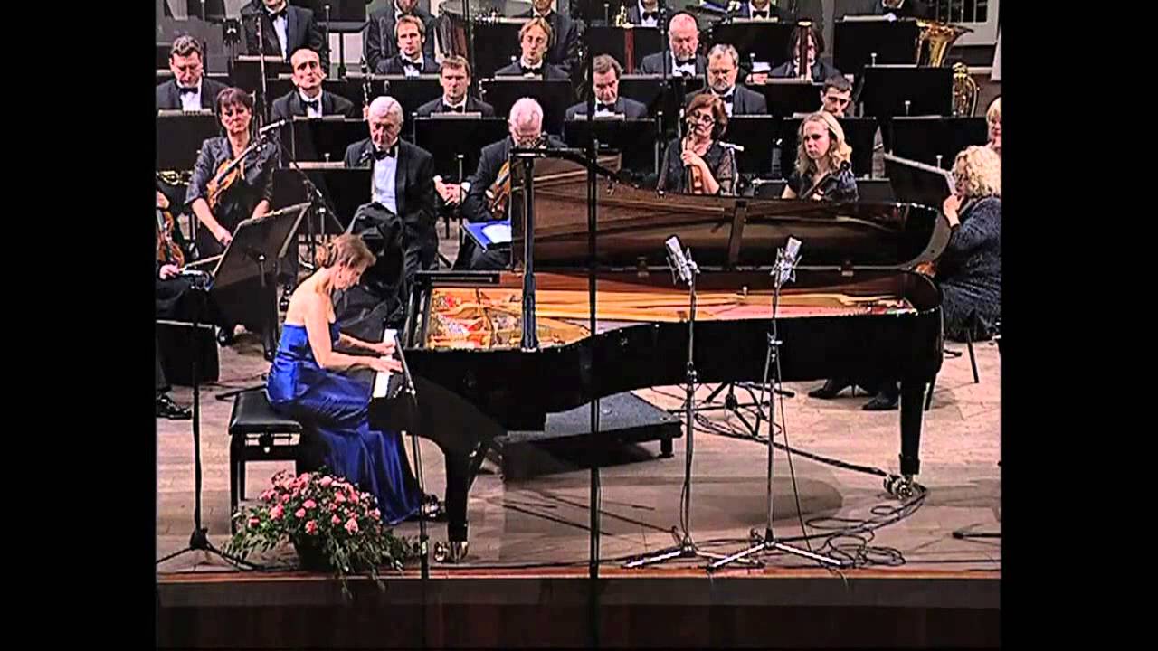 Muza Rubackyte. Franz Liszt - Les cloches de Geneve: Nocturne from Annees de pelerinage.